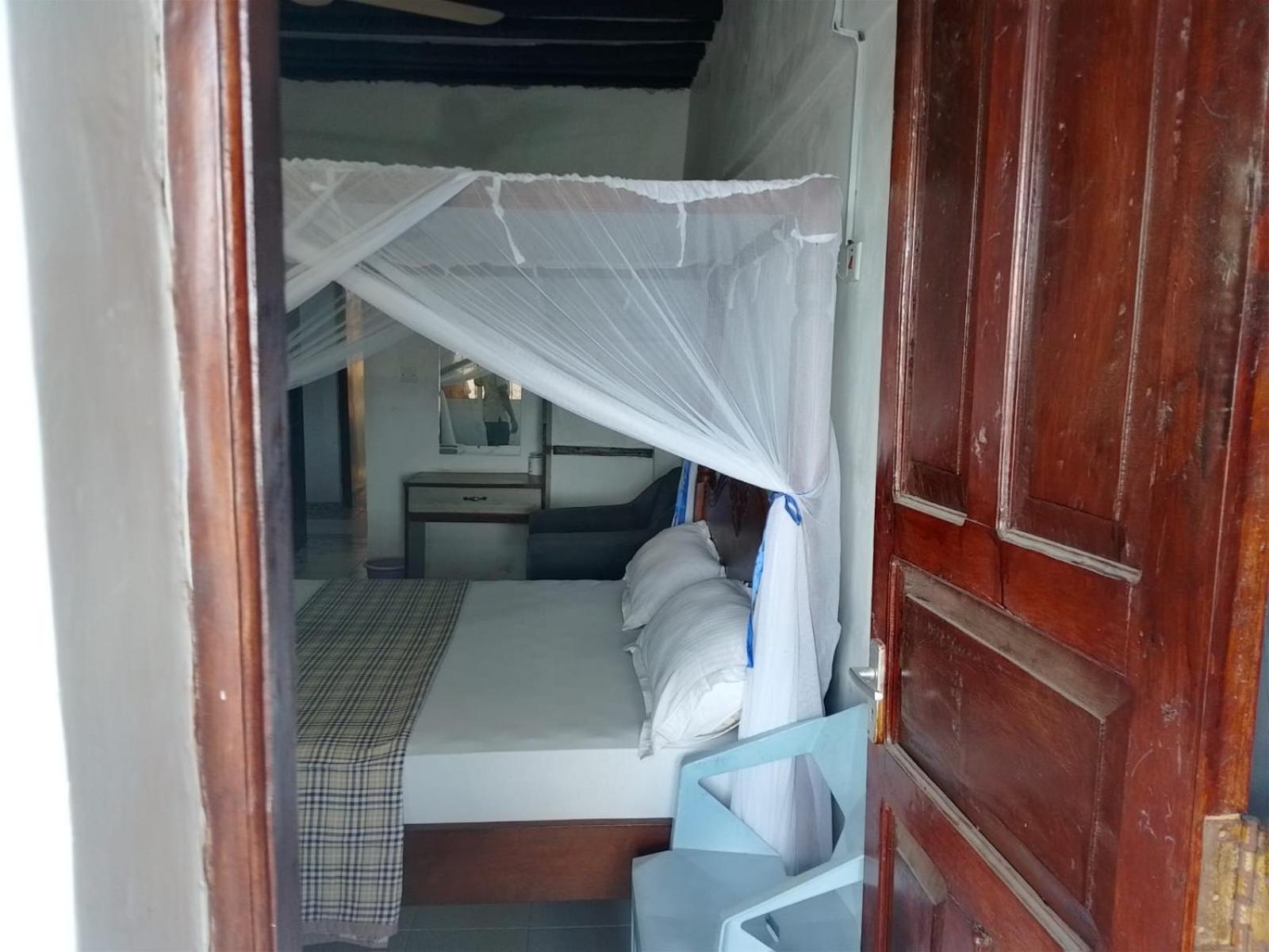 Olympic House Hotel Lamu Bagian luar foto